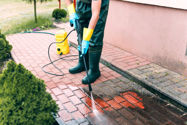 Best Factory Floor Cleaning  in Heritage Village, CT